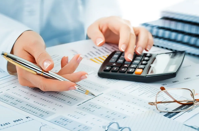 Structuring and equity